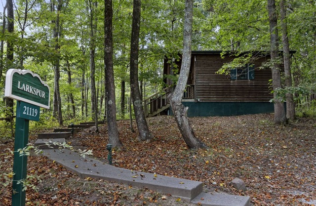 Larkspur Cottage at The Inn & Spa at Cedar Falls