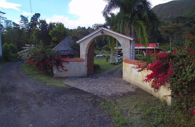 Las Mercedes Finca Cafetera