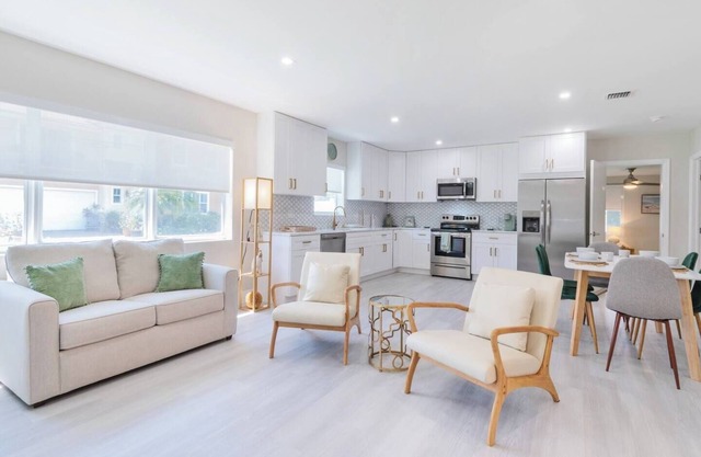 Las Olas Fort Lauderdale Casita | 30+ Night Stays Only