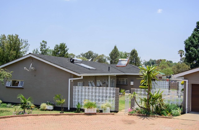 Las Palmas Guest House