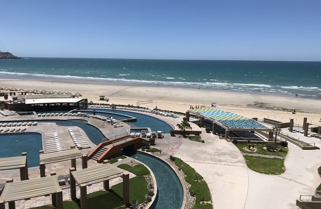 Las Palomas, 4 Star Resort, NEW Beautiful Beach Front Resort Largest 2 Bedroom