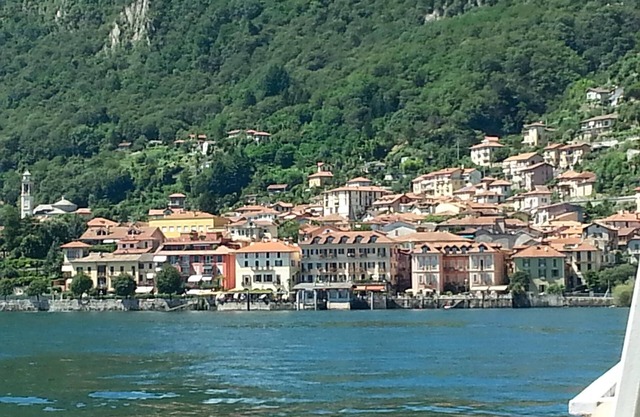 Last minute offer in June: fantastic view on d. Lake Maggiore