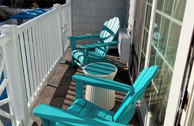 Last One Left! Privately Owned Hyannis 3-BR Condo: Water Park, Spa, Sleeps 8-10