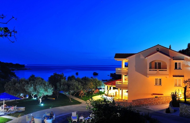 Lastura Aparthotel & Mobile Homes