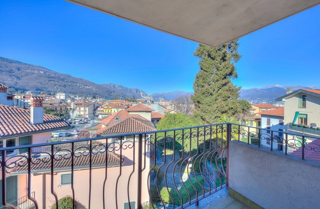 Laura's Cozy Apartment Stresa Center, Stresa, Italy