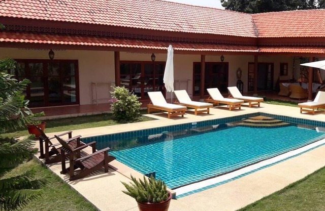 Laura s guest house samui whole house