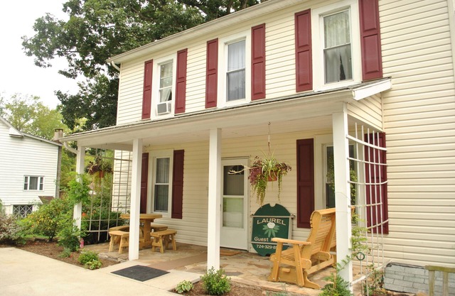 Laurel Guest House in the Heart of Ohiopyle