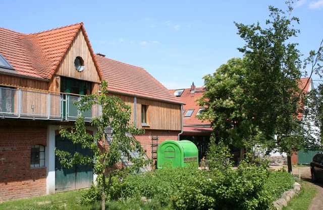 Lauschige Wohnung auf Einem Märkischen Vierseithof mit Ölmühle und Hofladen