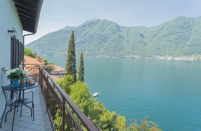 Lavarell House - Best Lake View