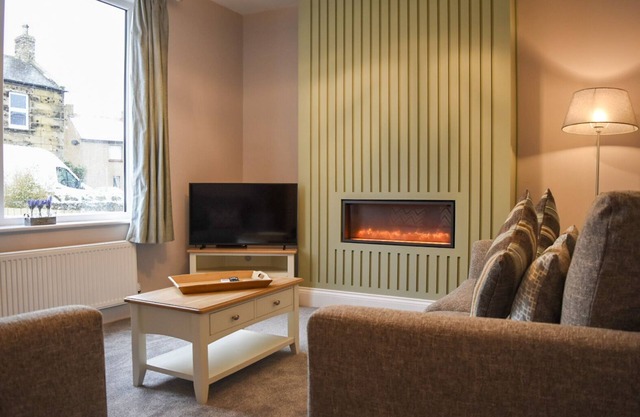 Lavender Cottage, luxurious holiday house located 5 minutes from the beach.