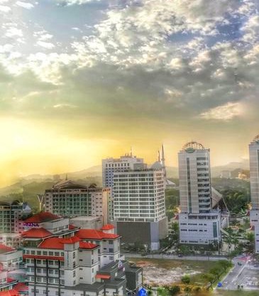 Lawang Suite 1 Bedroom Corner Apartment