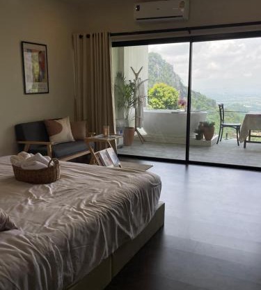Layo Homestay