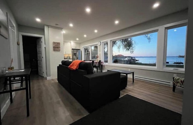 Le 4672 home in Saint-Anicet