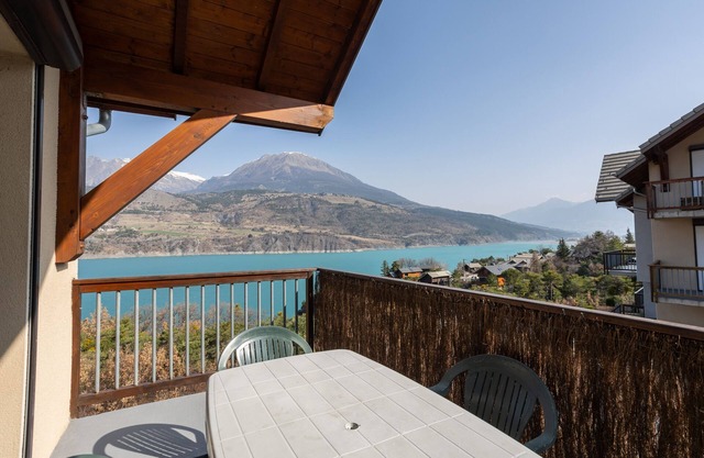 Le Bleuet du Lac - Appartement avec Terrasse Vue Lac
