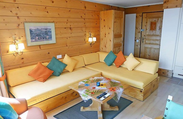 Le Bristol C36 by Interhome
