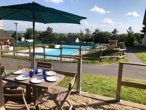 Le chalet de "Lamarmotte" T3 rénové avec terrasse sud en rez de jardin