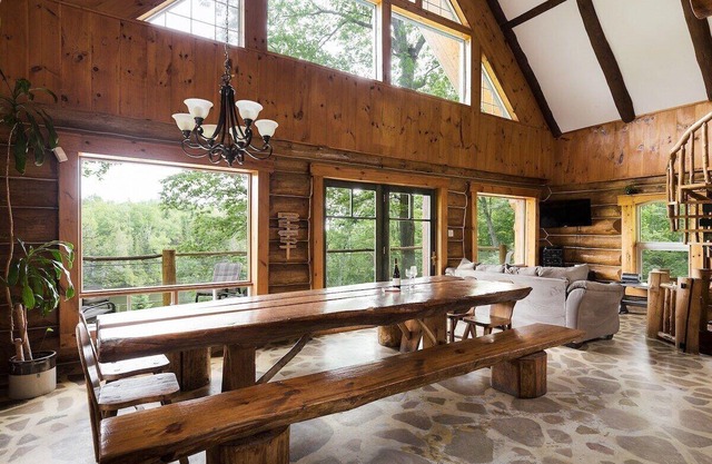Le Chalet Inuksuk - Log Cabin, Waterfront, Spa