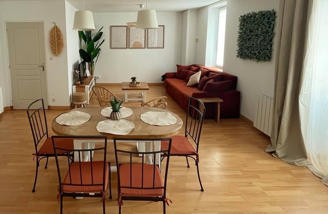 Le Cocon de Kenna - in the heart of the village