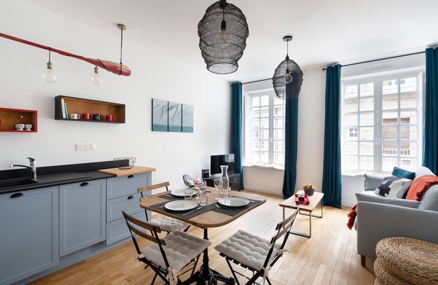Le Code 0 - One Bedroom Apartment, Sleeps 4