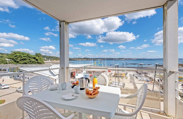 Le Domaine de Bertheaume 2p6p Sea View