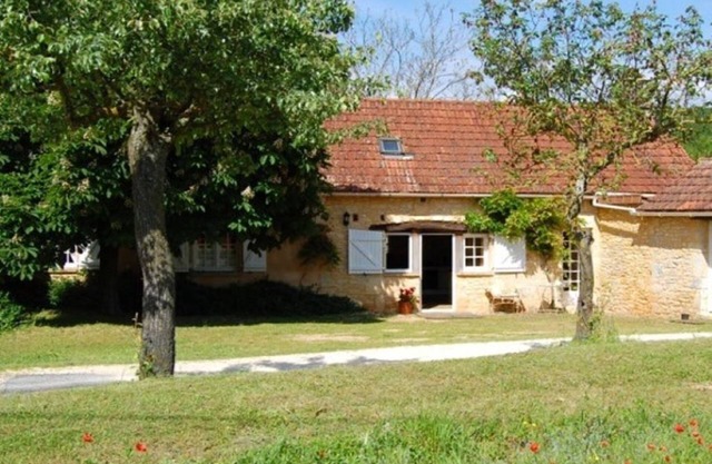 LE FOURNIL Charming cottage with swimming pool