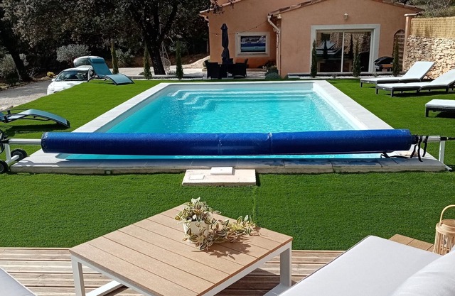 Le Jas des Blaquets - Maison 3 chambres et piscine