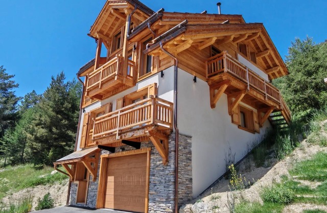 LE LOUP BLANC Chalet | 3 bed rooms | Ceillac - Queyras