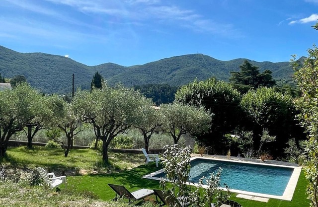 LE MAËLIA ☆ The countryside 350m (5min walk) from the town center