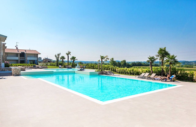 Le Mele 7 by Wonderful Italy