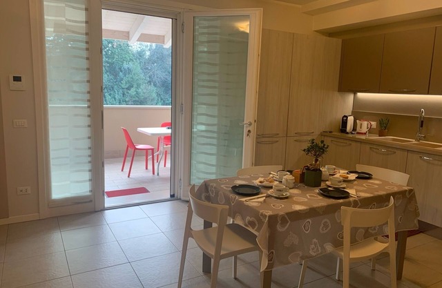 Le Noir appartment