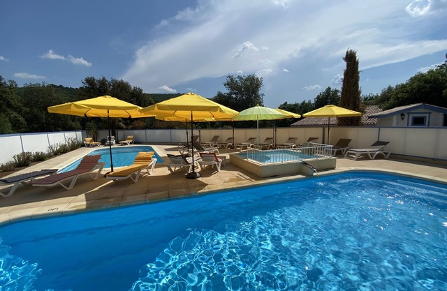 Le Petit Paradis Provençal (Lavandin 3)