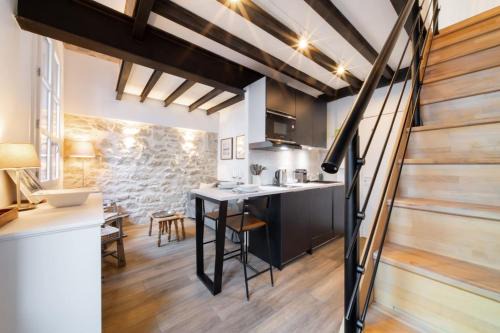 Le Petit Loft - Joli Duplex - Climatisation