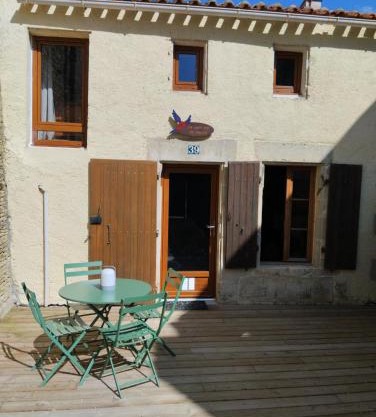 Le petit nid du marais