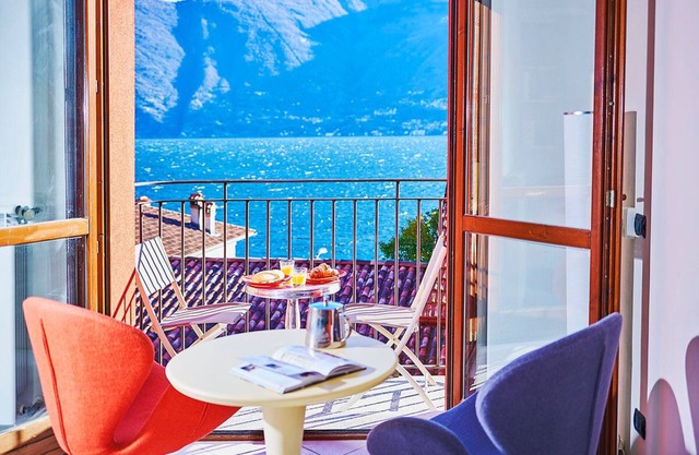 Le Quattro Stagioni Lakeview-beach-charging point electric cars-remote working