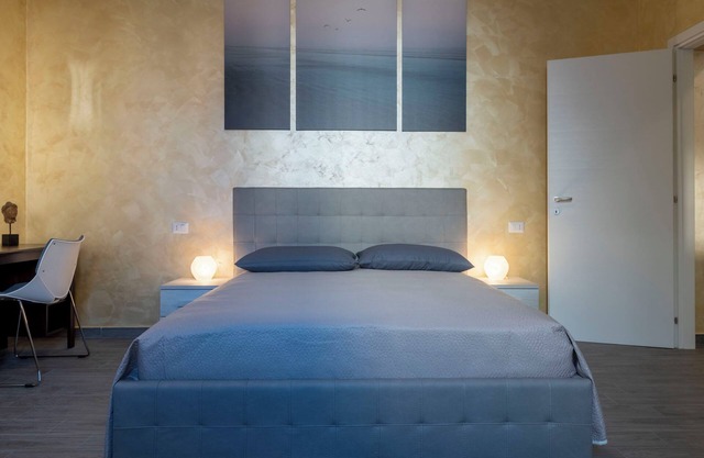 Leader Apartments 1 - Monzino - Hockey MSG Arena - Linate -