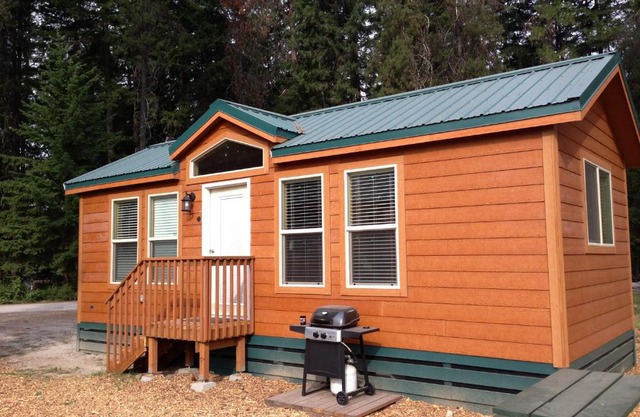 Leavenworth Camping Resort Cottage 5