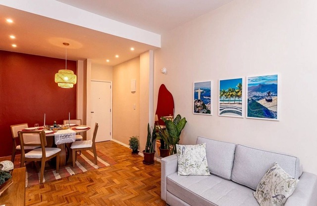 Leblon Central Location Newly Renovated