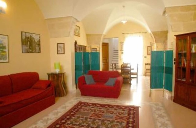 Lecce: Luxury Apartment block