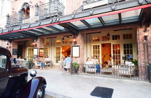 Ledson Hotel