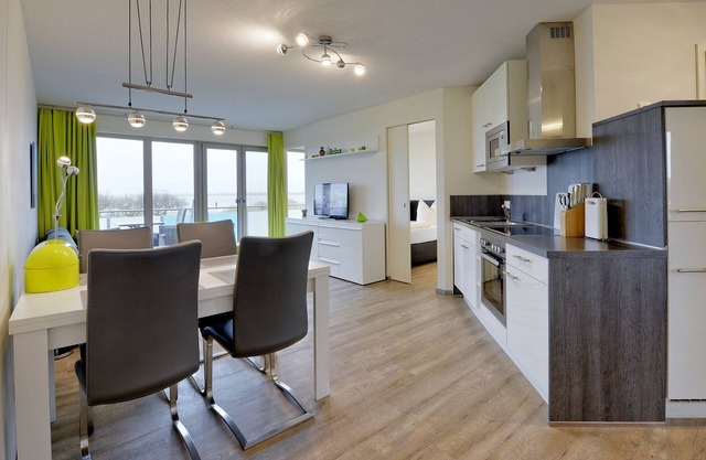 Lee Apartment D4 R3 - Ferien auf Krautsand GmbH