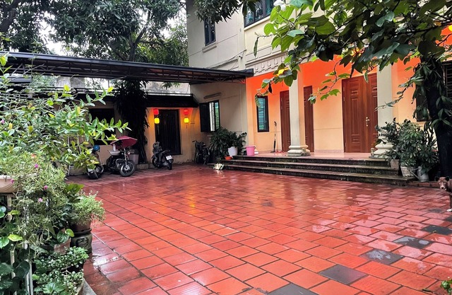 Lee homestay Ngôi Nhà Yên Tĩnh Có Sân Hiên Giường Cỡ Queen