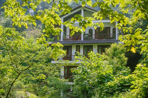 Leela House, near Bavi, Hanoi, Mountain view, Riverside
