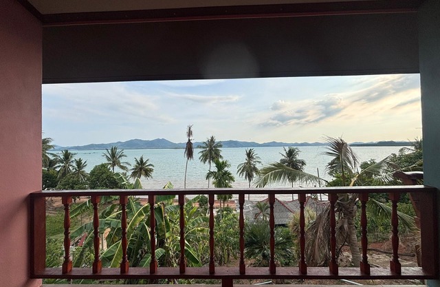 Leelawadee - Baan Lom Suay