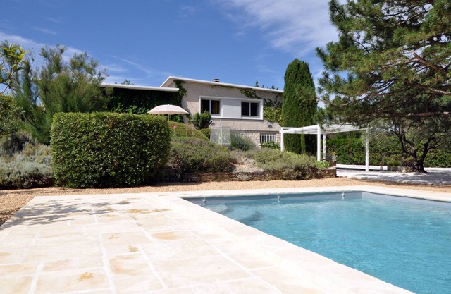 Leeward house. Welcome to Provence!