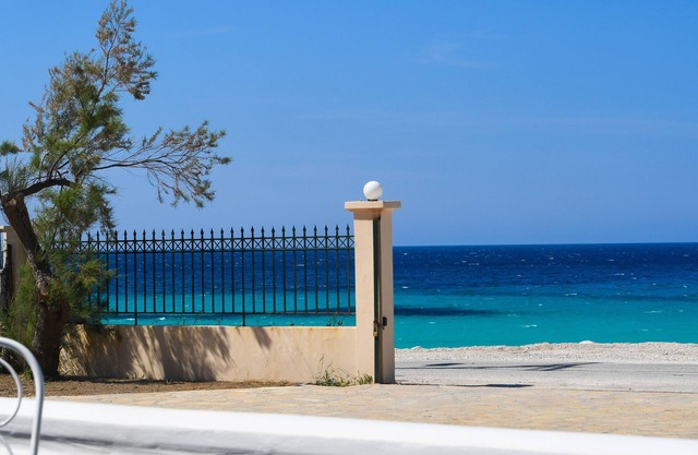 LEFKASEABNB ANGEL GUESTHOUSE - Agios Ioannis Beach, Lefkas