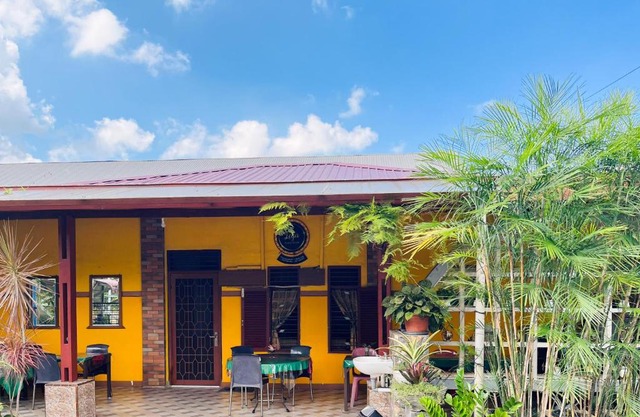 Lega Guest House Syariah near UISU Medan RedPartner