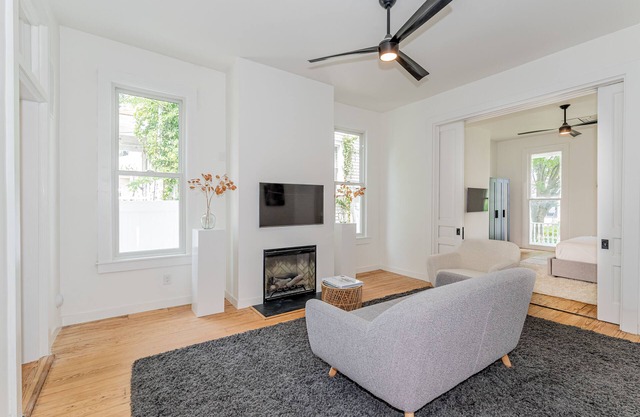 Legend RVA - Modern, Chic, Minimalist