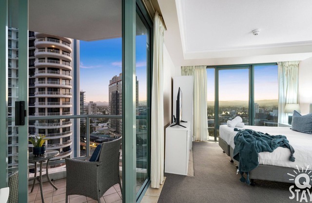 Legends – 2 Interconnecting Bedroom Apartment
