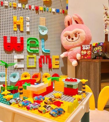 Legoland -8min Walk-Spacious Kids friendly -500MBS-1-12Pax Kairos Stay