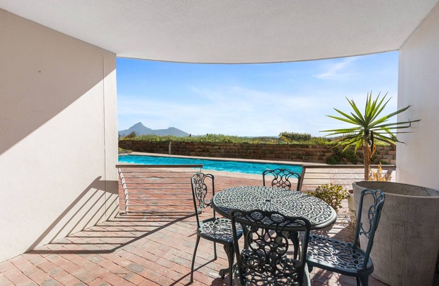 Leisure Bay 117 - One Bedroom Apartment, Sleeps 2